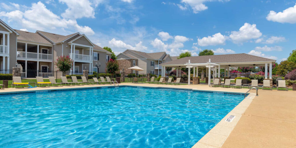 Bedford Parke pool